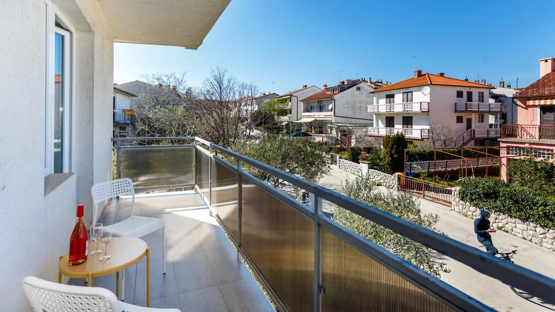 Golden Island Apartments 2 Krk Town 0*,