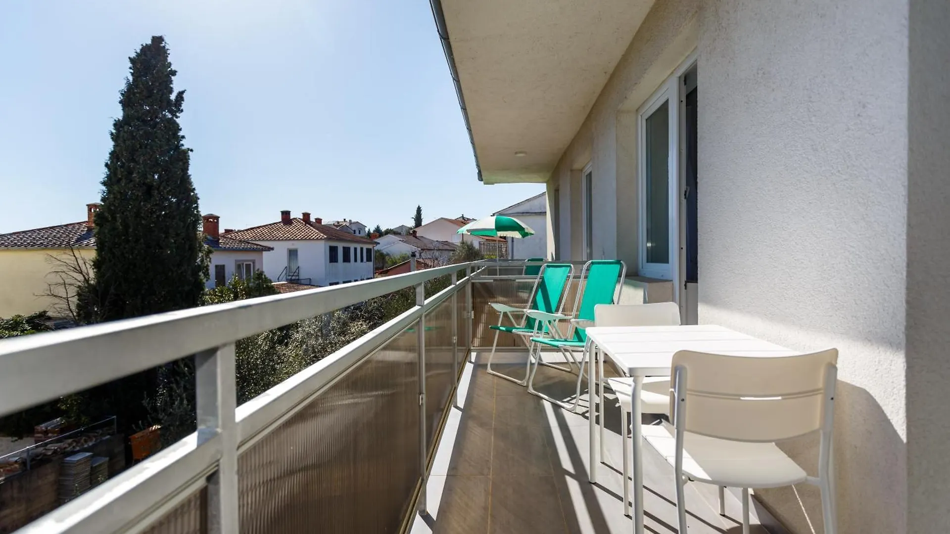 Golden Island Apartments 2 Krk Town